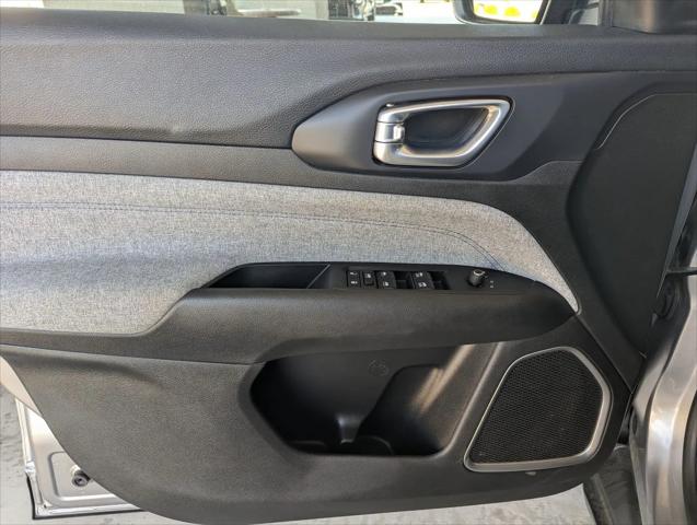 2022 Jeep Compass Latitude FWD