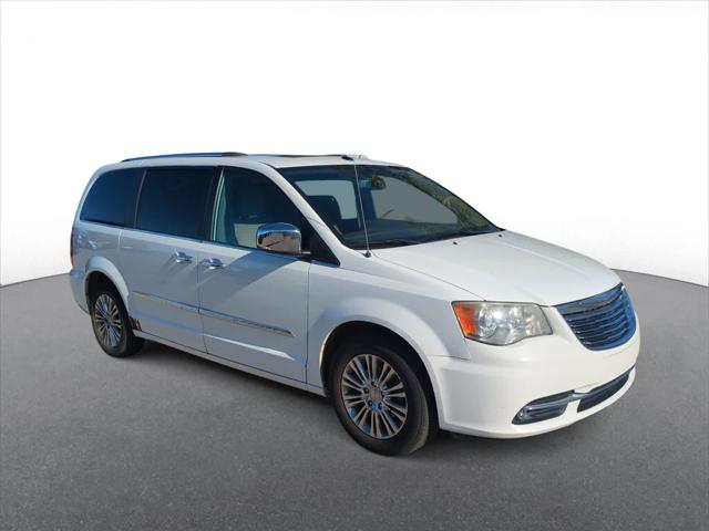 2011 Chrysler Town and Country Limited 2011 Chrysler Town and Country Limited