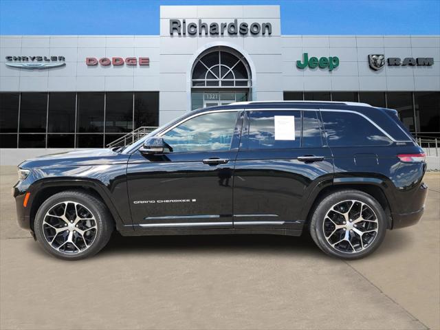 2023 Jeep Grand Cherokee Summit Reserve