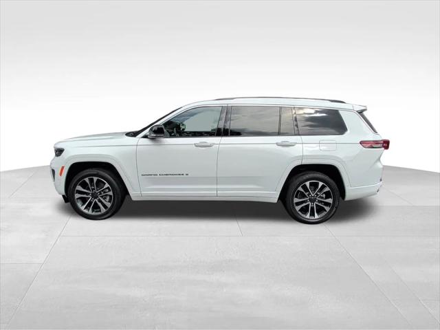 2022 Jeep Grand Cherokee L Overland 4x4