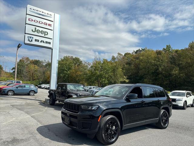 2024 Jeep Grand Cherokee L Altitude 4x4 2024 Jeep Grand Cherokee L Altitude 4x4