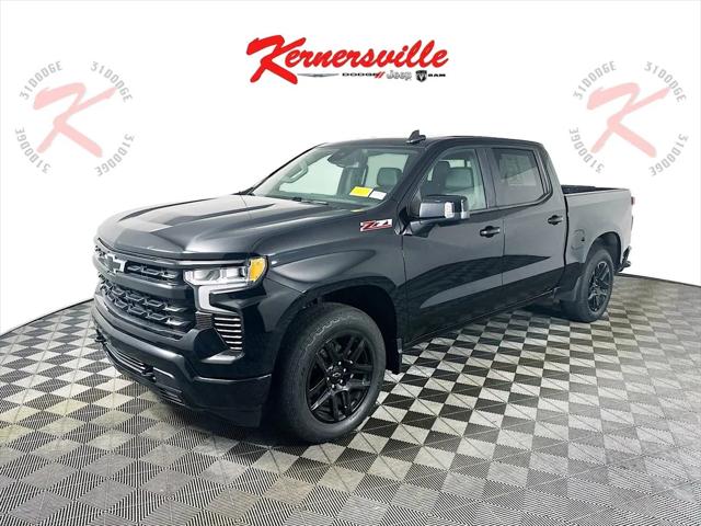 2022 Chevrolet Silverado 1500 4WD Crew Cab Short Bed RST