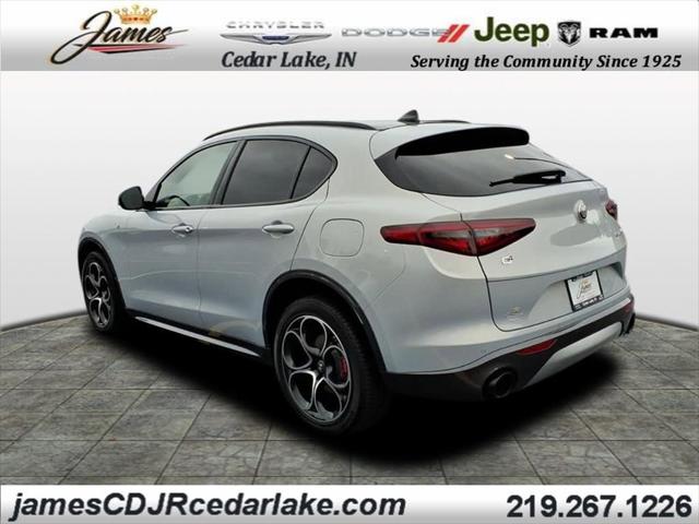 2023 Alfa Romeo Stelvio Ti AWD 2023 Alfa Romeo Stelvio Ti AWD