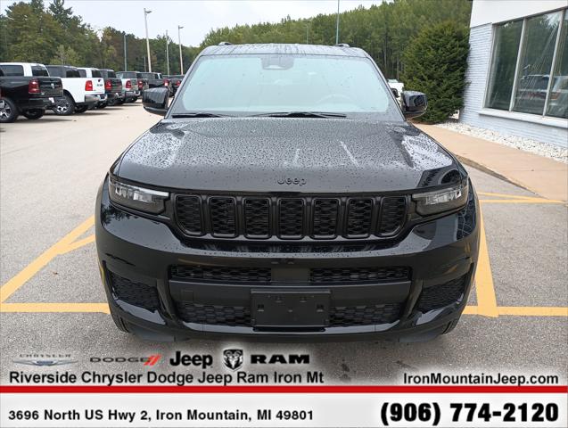 2025 Jeep Grand Cherokee L Altitude 4x4 2025 Jeep Grand Cherokee L Altitude 4x4