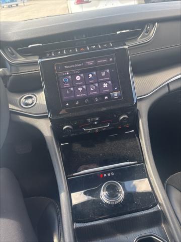 2024 Jeep Grand Cherokee L Altitude 4x4 2024 Jeep Grand Cherokee L Altitude 4x4