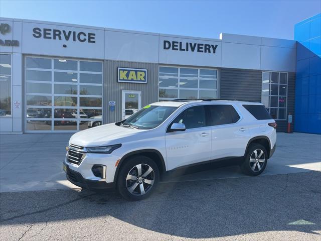 2022 Chevrolet Traverse AWD LT Leather