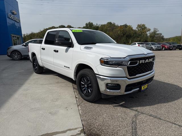 2025 RAM 1500 Big Horn Crew Cab 4x4 57 Box 2025 RAM 1500 Big Horn Crew Cab 4x4 57 Box