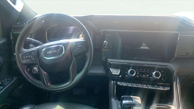 2024 GMC Sierra 1500 4WD Crew Cab Short Box AT4