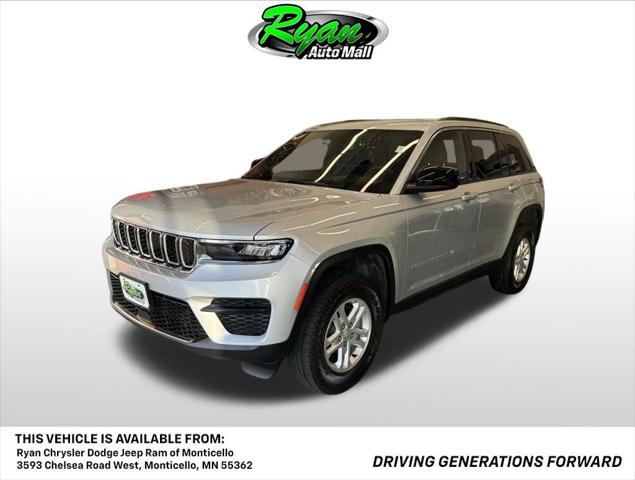 2024 Jeep Grand Cherokee Laredo 4x4 2024 Jeep Grand Cherokee Laredo 4x4