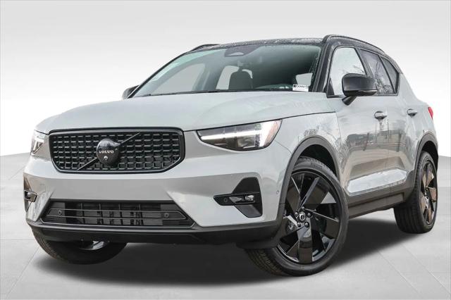 2026 Volvo XC40 Black Edition Ultra, B5 AWD Gas (mild hybrid) for sale in Fresno, CA