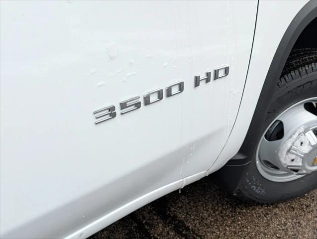 2025 Chevrolet Silverado 3500HD Work Truck