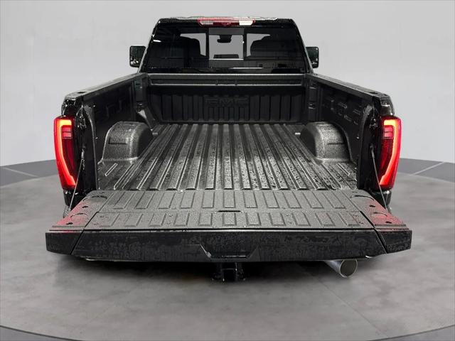 2026 GMC Sierra 2500HD Crew Cab, Standard Bed, Denali, 4WD