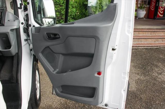 2018 Ford Transit XLT