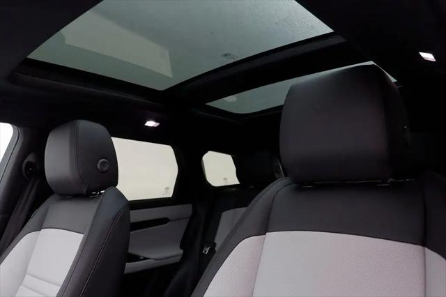 2026 Land Rover Range Rover Evoque Dynamic SE