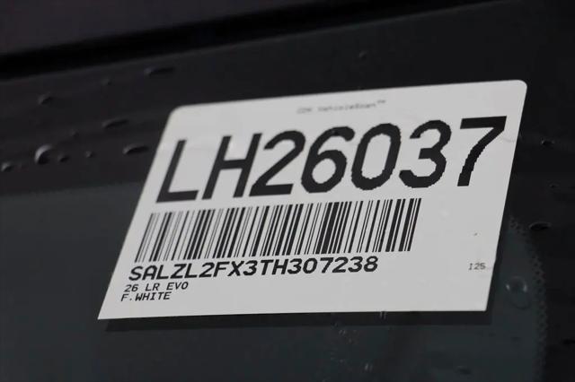 2026 Land Rover Range Rover Evoque Dynamic SE
