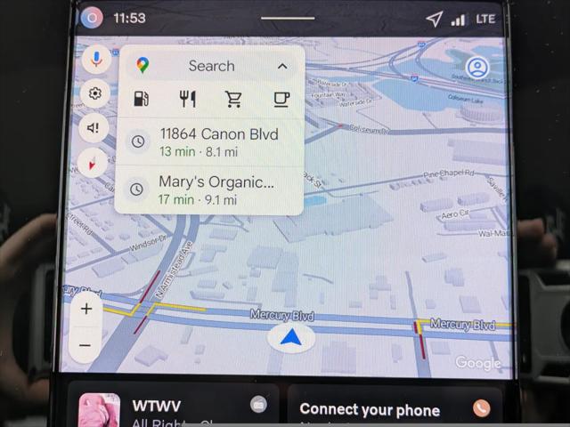 2026 Volvo XC40 Plus, B5 AWD Gas mild hybrid, Dark