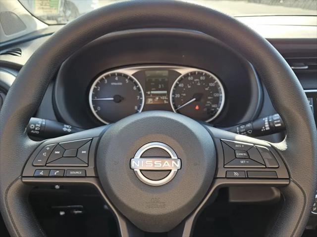 2025 Nissan Kicks S
