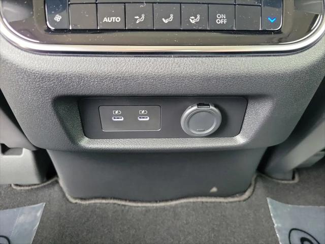 2026 Nissan Armada SV