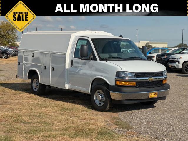 2025 Chevrolet Express Cutaway Work Van for sale in Selma, TX