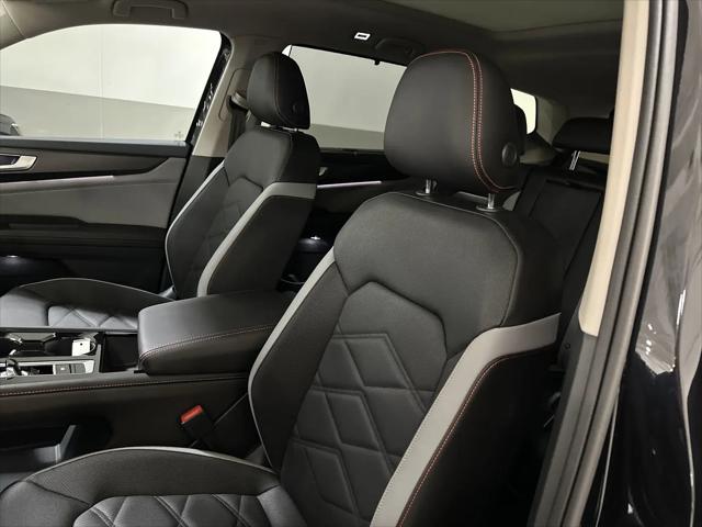2026 Volkswagen Atlas Peak Edition