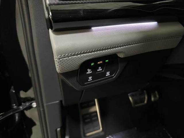 2026 Volkswagen Atlas Peak Edition