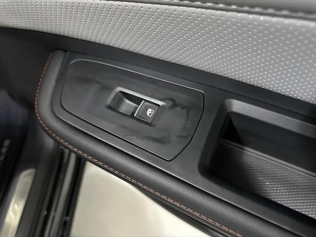 2026 Volkswagen Atlas Peak Edition