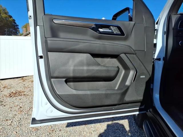 2026 Chevrolet Suburban Premier, RWD