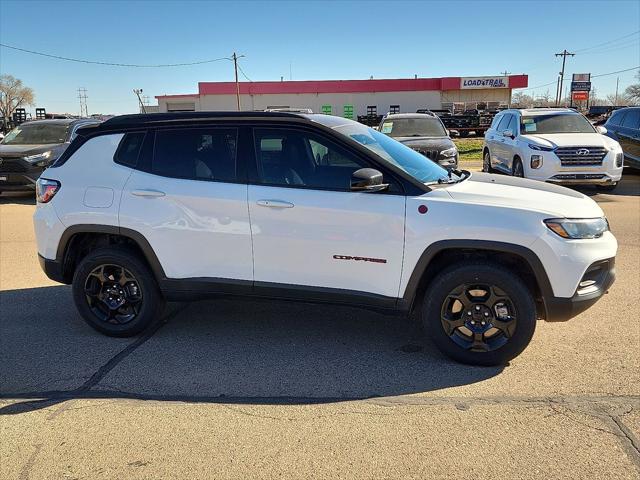 2023 Jeep Compass Trailhawk 4x4