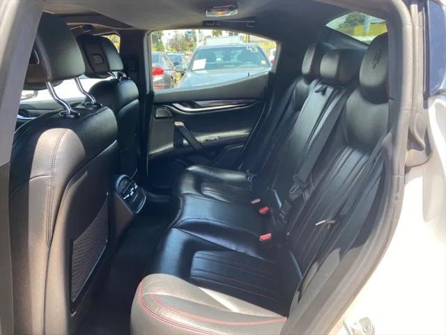 2016 Maserati Ghibli Base