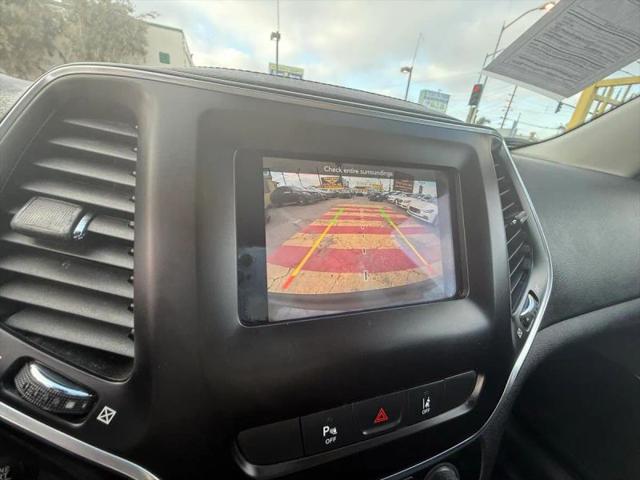 2021 Jeep Cherokee Latitude Plus FWD