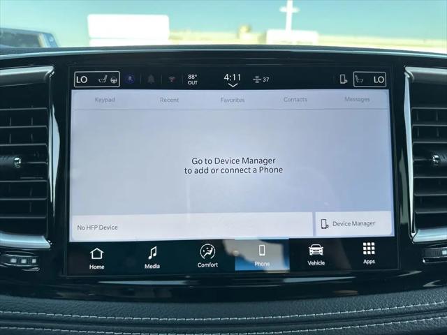 2026 Chrysler Pacifica Select AWD
