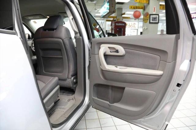 2012 Chevrolet Traverse LS