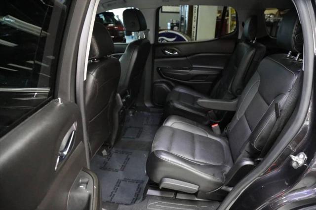 2017 GMC Acadia SLT-1