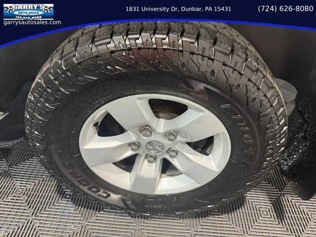 2022 Ram 1500 Classic SLT Crew Cab 4x4 5'7" Box
