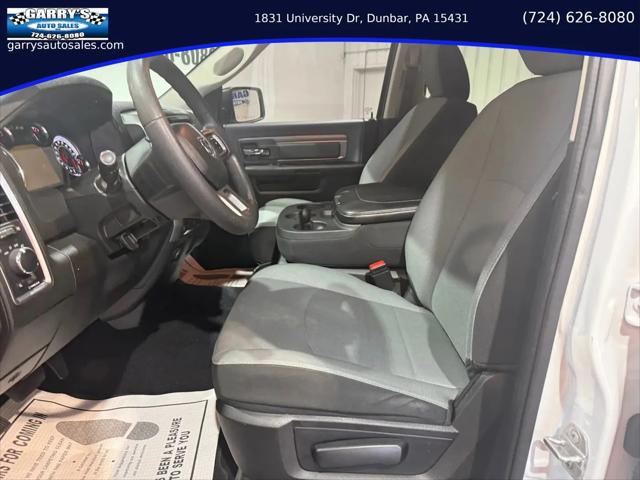 2022 Ram 1500 Classic SLT Crew Cab 4x4 5'7" Box