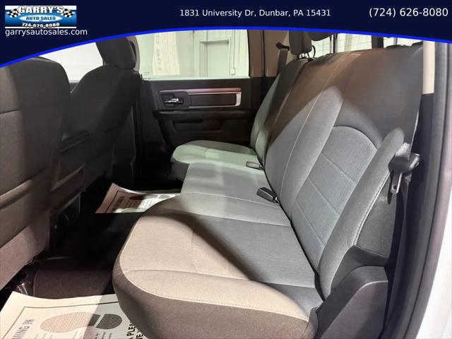 2022 Ram 1500 Classic SLT Crew Cab 4x4 5'7" Box