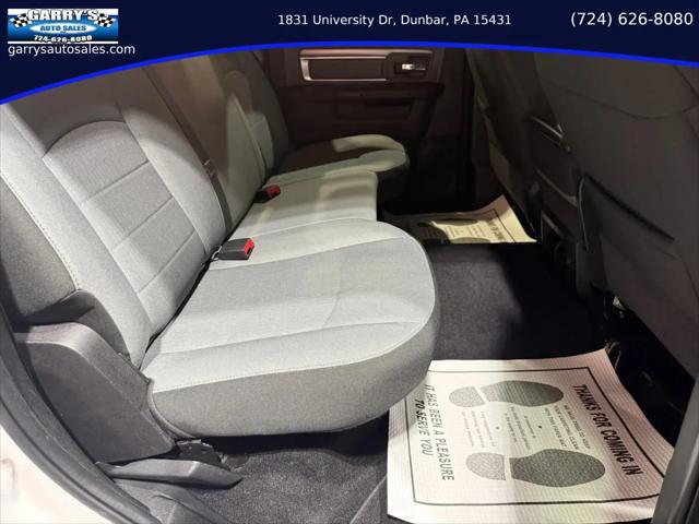 2022 Ram 1500 Classic SLT Crew Cab 4x4 5'7" Box