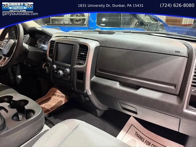 2022 Ram 1500 Classic SLT Crew Cab 4x4 5'7" Box