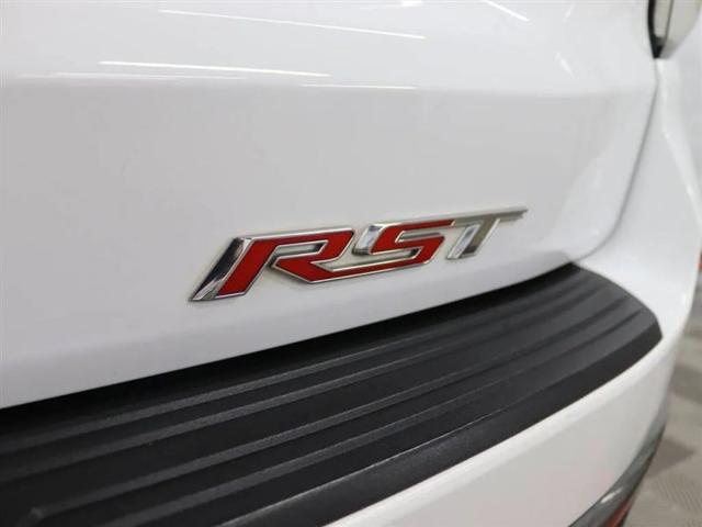 2022 Chevrolet Suburban 4WD RST
