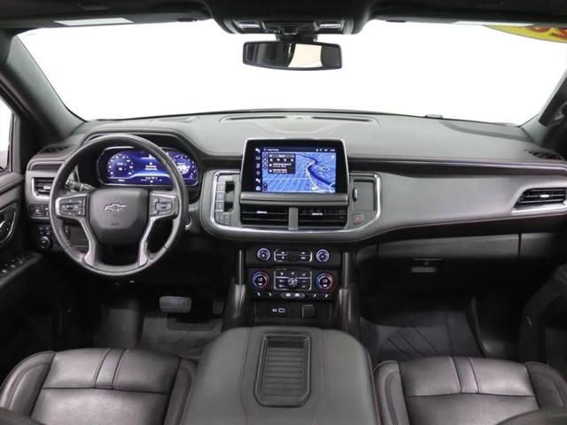 2022 Chevrolet Suburban 4WD RST