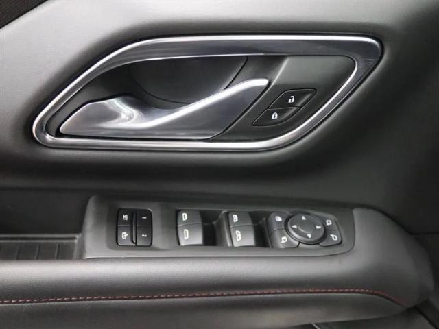 2022 Chevrolet Suburban 4WD RST