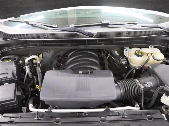 2022 Chevrolet Suburban 4WD RST