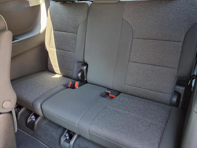 2025 Chevrolet Traverse FWD LT