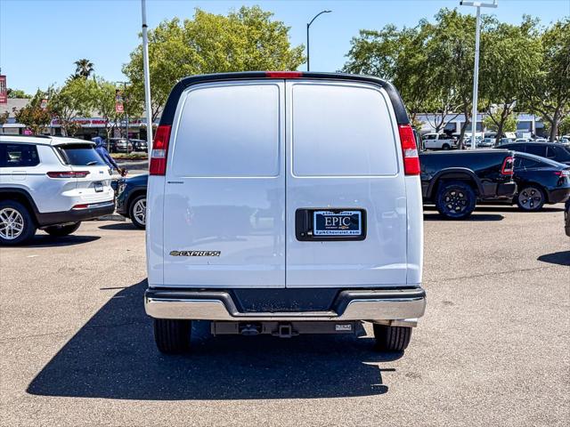 2025 Chevrolet Express Cargo Van RWD 2500 Extended Wheelbase WT