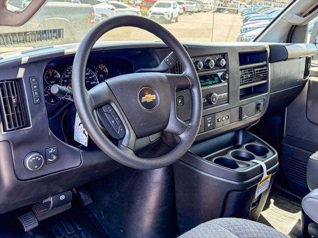 2025 Chevrolet Express Cargo Van RWD 2500 Extended Wheelbase WT