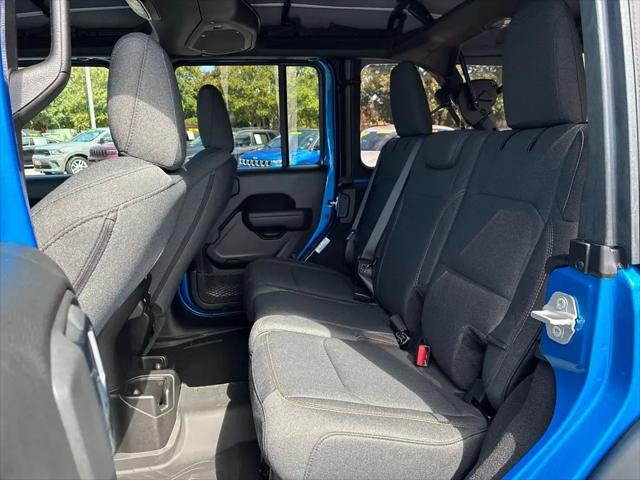 2025 Jeep Wrangler 4-Door Summit 4x4