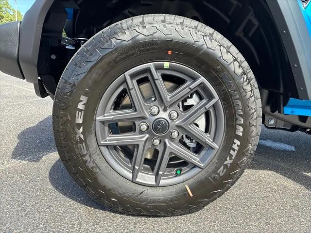2025 Jeep Wrangler 4-Door Summit 4x4