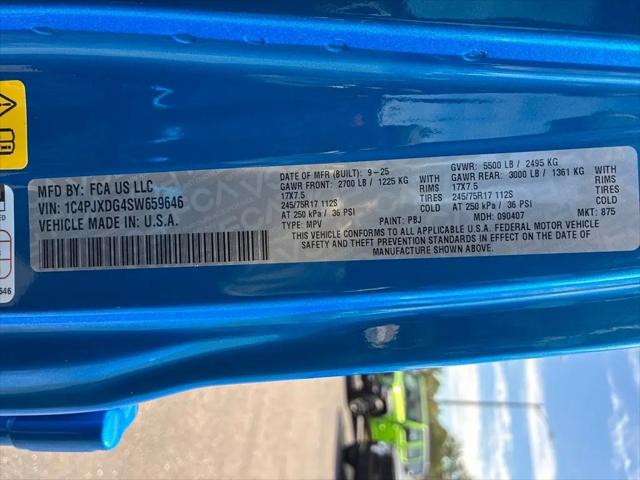 2025 Jeep Wrangler 4-Door Summit 4x4