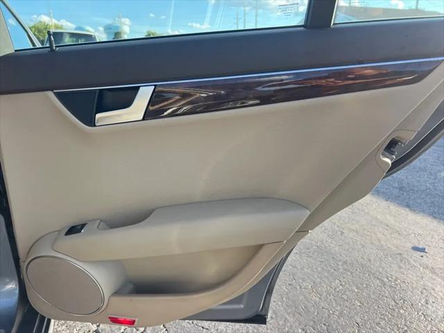 2013 Mercedes-Benz C-CLASS C 300 C 300