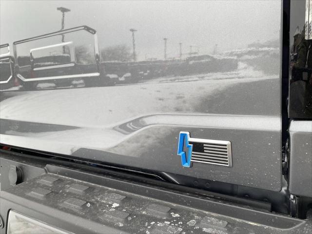 2025 Ford F-150 Flash